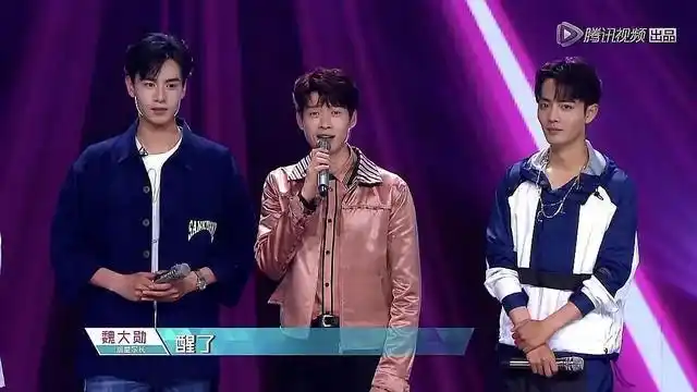 身高到底有多重要?看完胡一天的所有合影,简直是秒杀一样的存在