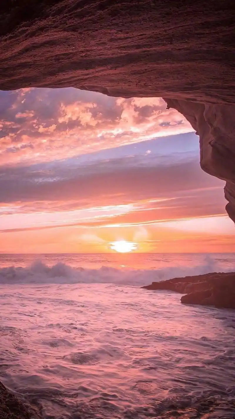 唯美意境火烧云海景图片手机壁纸