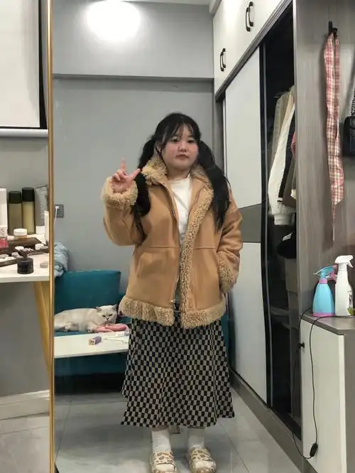 小个子大码棕色温柔风152cm150斤暖系穿搭