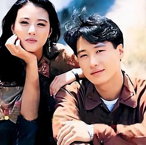 周海媚57岁独居北京拒绝婚姻与生育自由自在的单身生活