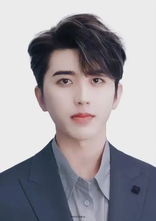 来夸大明星蔡徐坤证件照#蔡徐坤