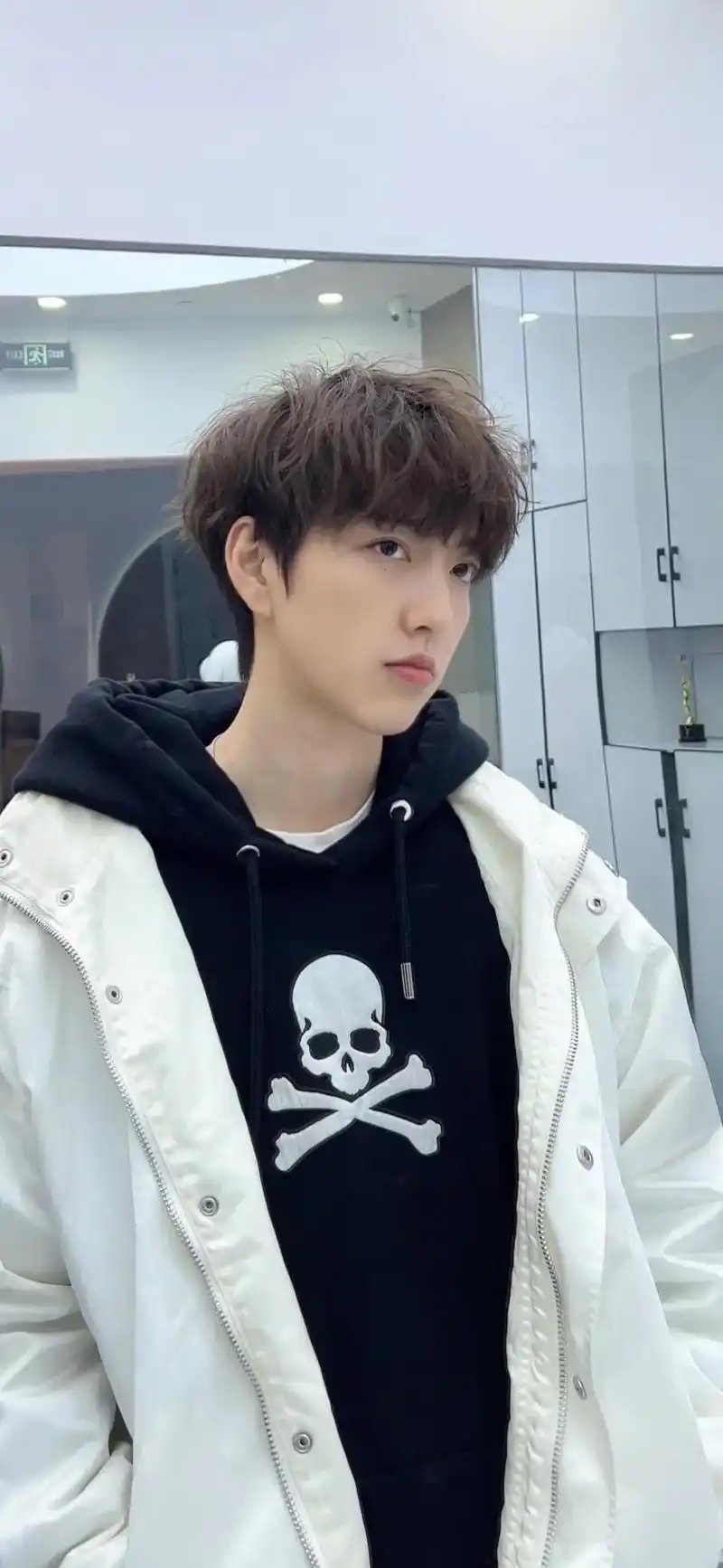 喜欢日系凌乱纹理的可以冲#男士发型 #日系发 - 抖音