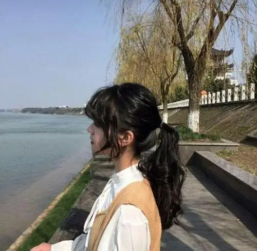 侧脸头像.-江辞家头像铺_-话本小说网