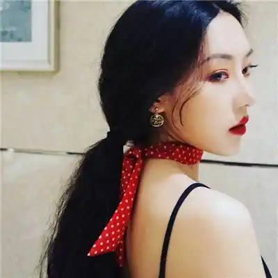 活在别人的眼光里霸气图片女生超拽冷酷头像_头像_女生_图片