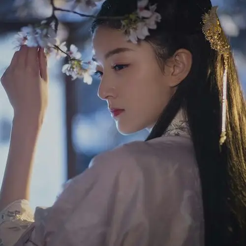 古风真人 壁纸 女生头像 女头 小清新 虐心 唯美 高清 意境 古风 古风