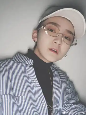 蜜蜂少女队-常钰