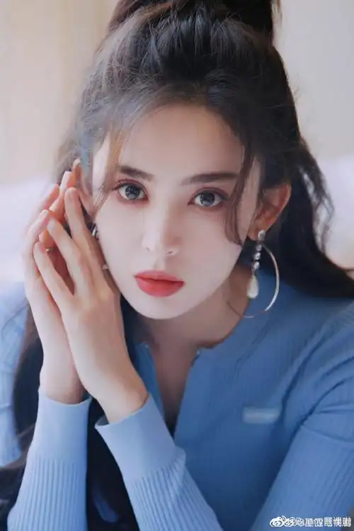 娜扎游戏耿直发言##娜扎高马尾清新写真#古力娜扎的这一次耿直发言