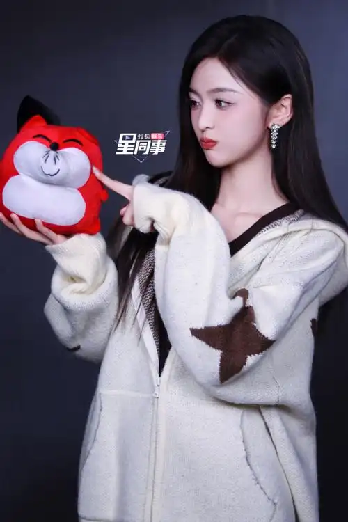 03@吴宣仪_betty#星同事#专访78明天78就要上线啦!