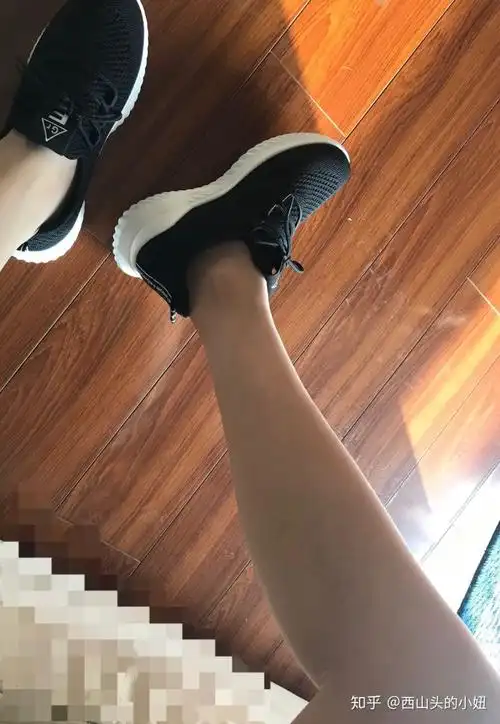 个子比较高的女生脚会很大吗?