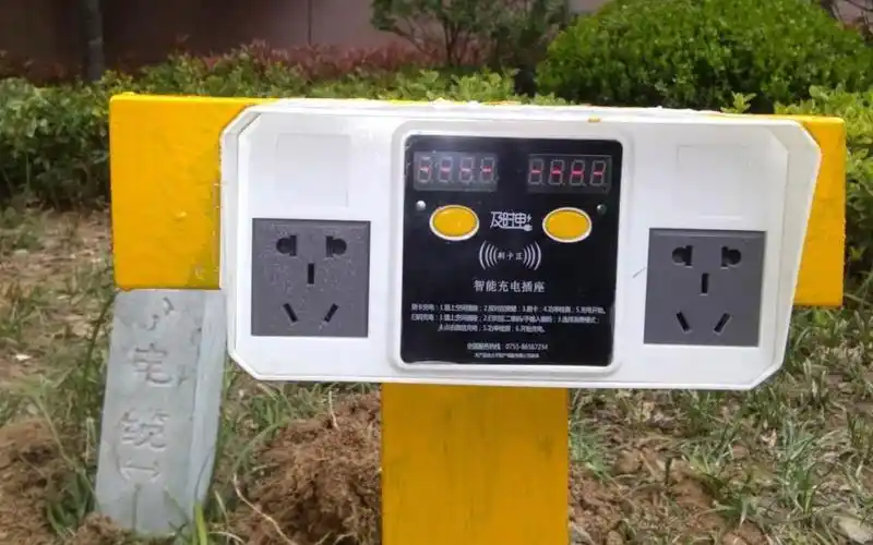 及时电两路电动车充电桩智能插座安装简单吗?