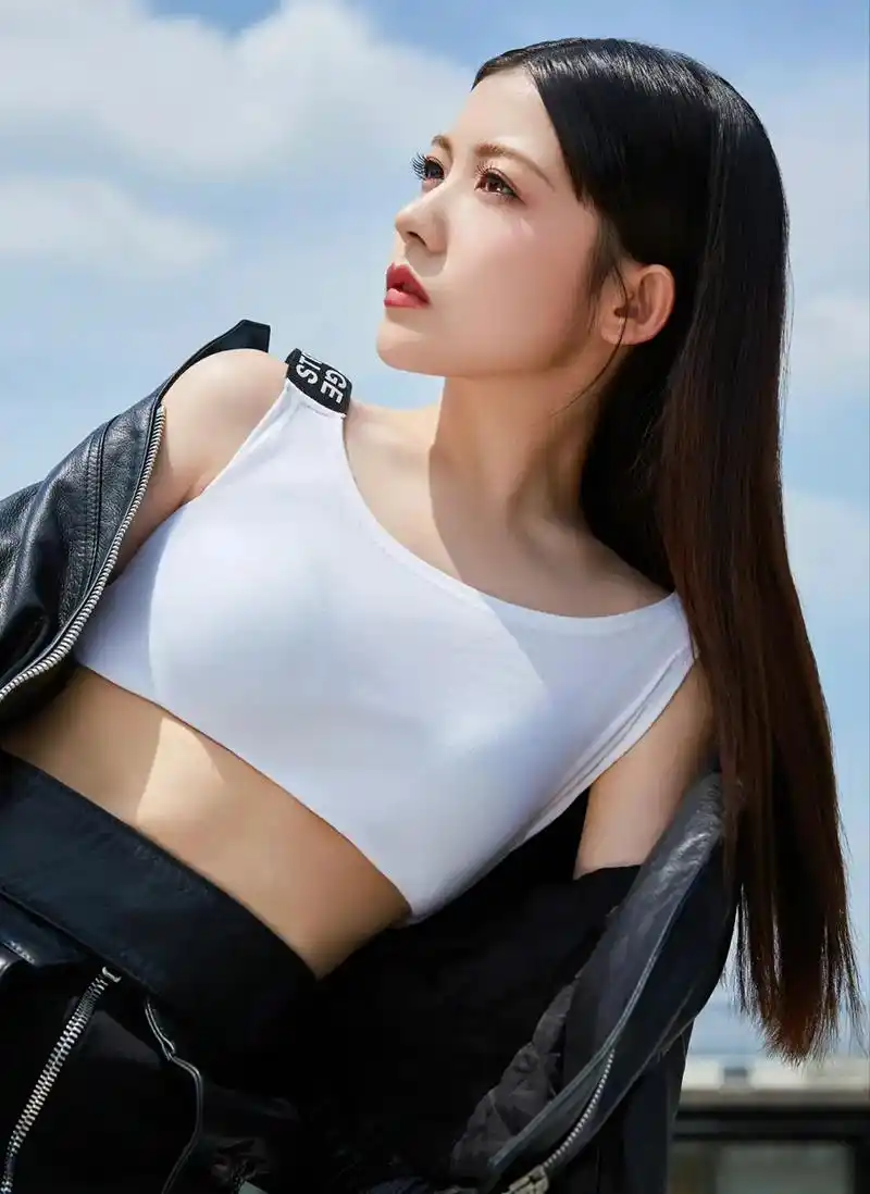 赖美云 #美女壁纸 #完美身材 #内衣 #神仙颜值 - 抖音