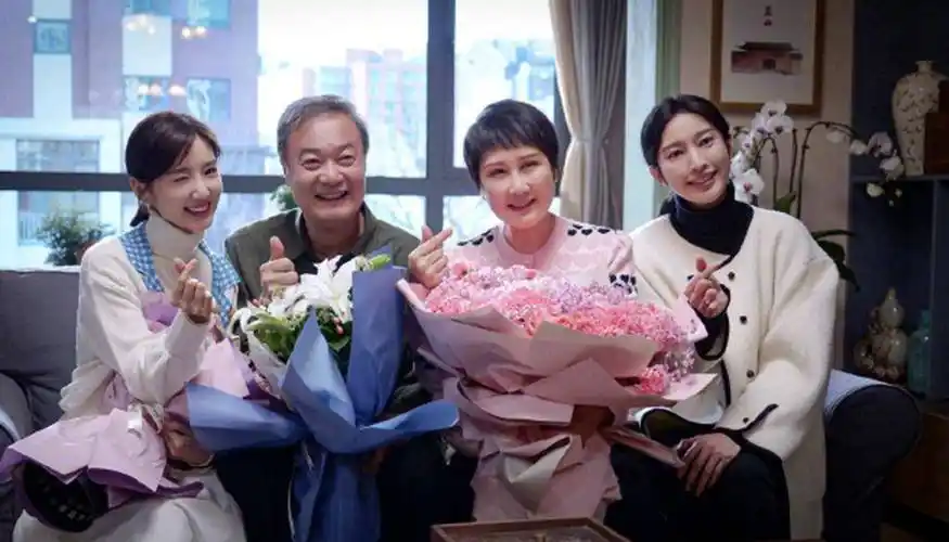 《心想事成》是一部都市情感剧,由刘一志执导,毛晓彤,张俪,李泽锋