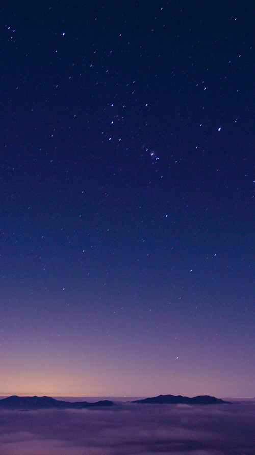 傍晚天空大气h5背景素材