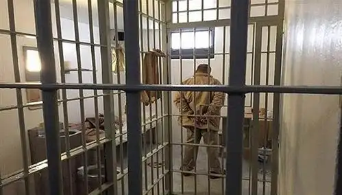 墨国毒枭三度入狱 居民:英雄快点越狱让我赚大钱!