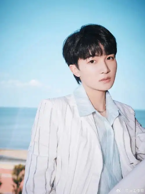 周深戏腔一开口惠英红都坐不住了