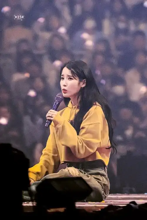 iu韩国第一女solo##iu2023粉丝演唱会iun1ver5e##iu##李知恩