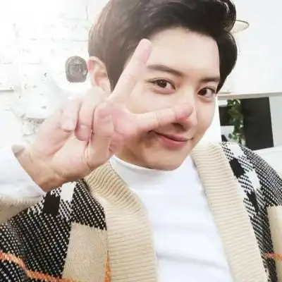 剪刀手～～朴灿烈