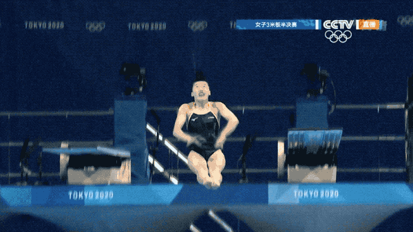 东京的跳水板邪门这么多专业跳水运动员重大失误怕不是不如黄龄黄子韬