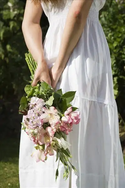 女人,拿着,花束,后面,背影