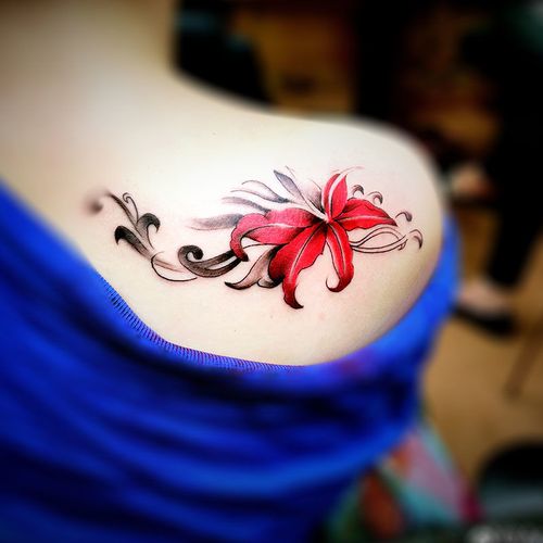 彼岸花纹身贴防水女 持久性感网红仿真锁骨胸口 国风曼珠沙华花臂