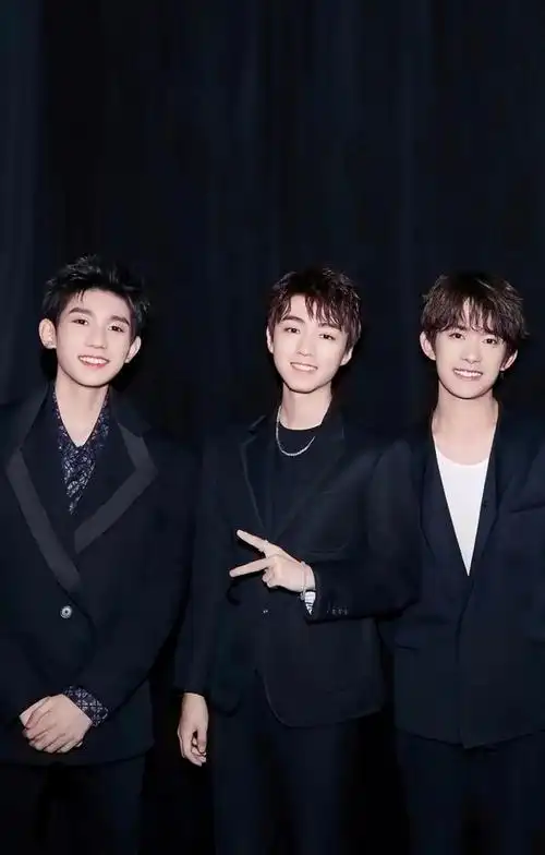 tfboys七周年日却没合体,王俊凯的家成亮点,王源曾在这里拍照