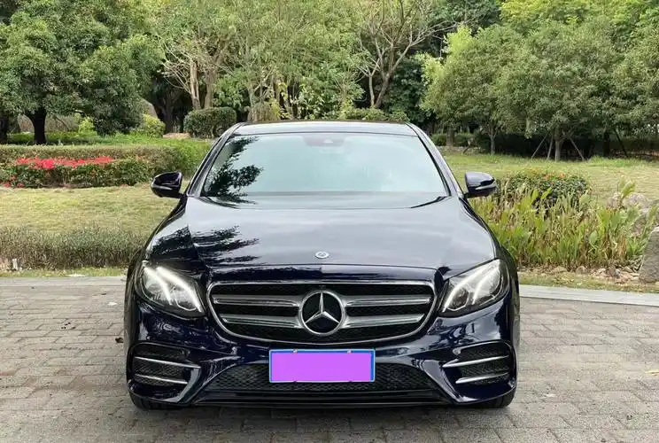 奔驰e300