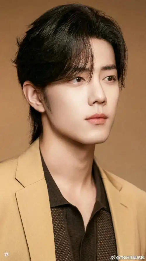 💞#向全世界安利肖战#  葱茏岁月不及你倾城一笑  星辰闪烁只需你