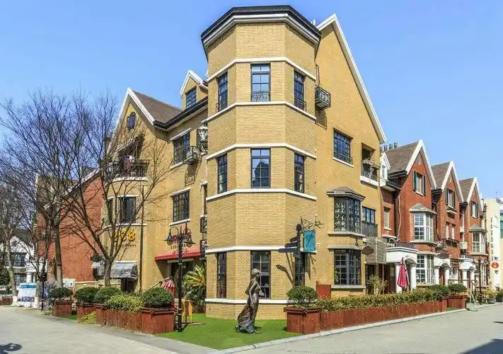 松江泰晤士小镇风情