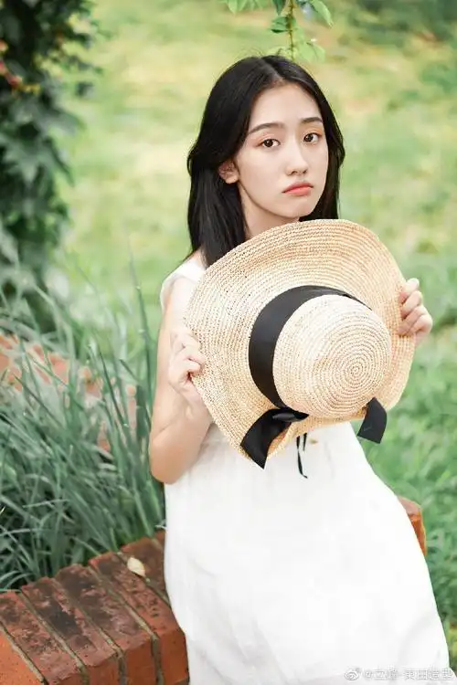 严智超_演员_作品_个人资料_简历_生日_留言 - 酷乐米