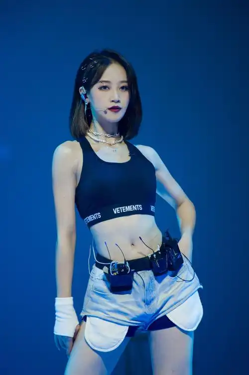 原创蓝盈莹退赛了?据说是要把自己的名额留给复活团的姐姐们