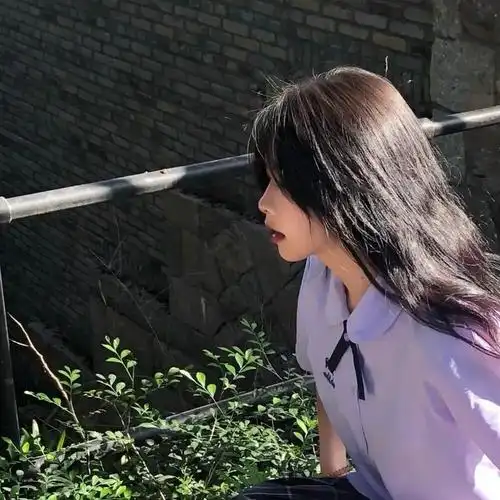 女生头像适合酷女孩的冷淡风头像