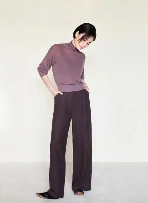 51岁王菲越来越放开啦!一袭紧身长裙秀尤物身材,真羡慕谢霆锋