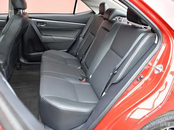丰田雷凌 2017款 改款 185t cvt领先版--后排座椅 / 100