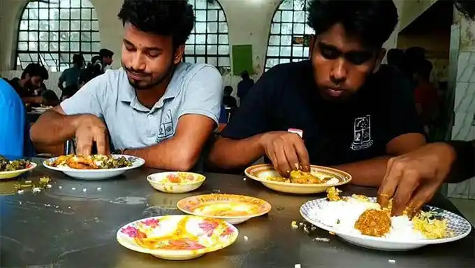 原创关于印度人用手抓饭吃的几点思考