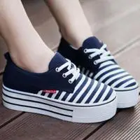 踏过青春的鞋子qq头像