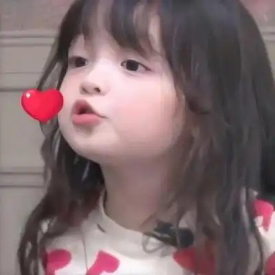 可爱搞笑萌娃头像小女孩 高清好看的萌娃头像可爱萌系小女孩图片_女生