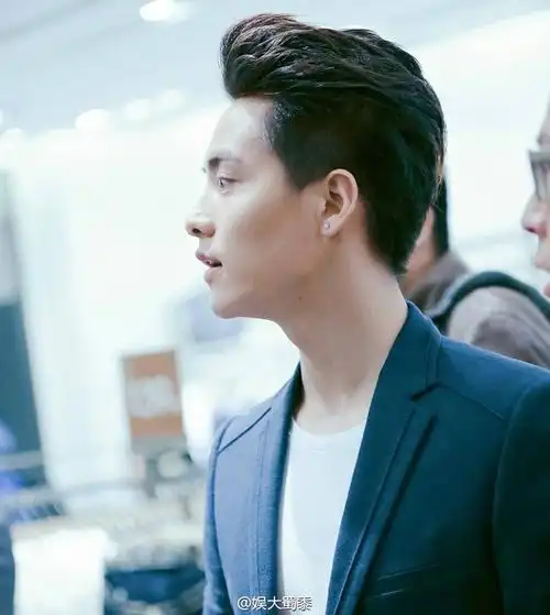 [马天宇][分享]161117 马天宇西装照之侧颜杀