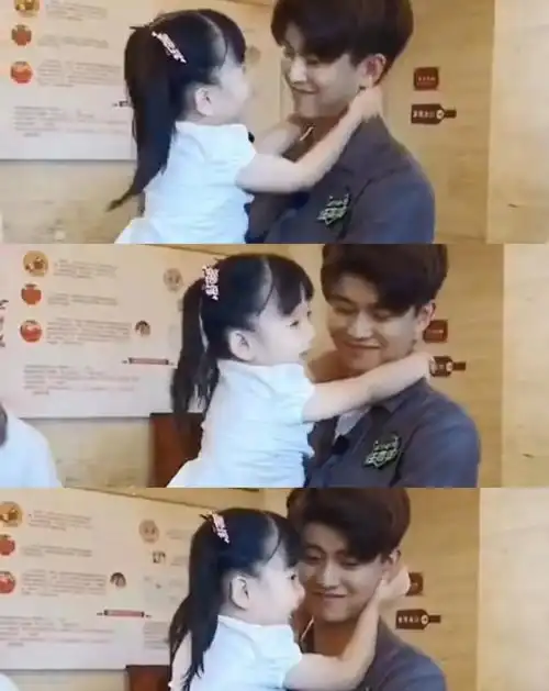 任嘉伦家世惊人任嘉伦女友家境惊人吗