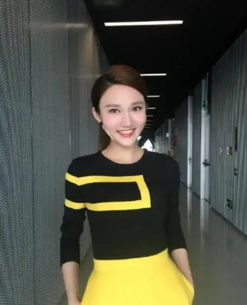 央视穷鬼龙洋没车没房择偶标准高到离谱如今怎么样了