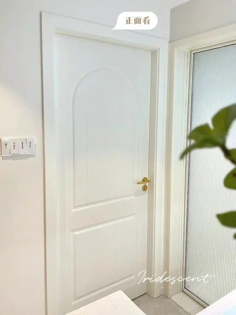2023年最流行的10款白色卧室门 越简单,越好看,总结出来10款最流行的
