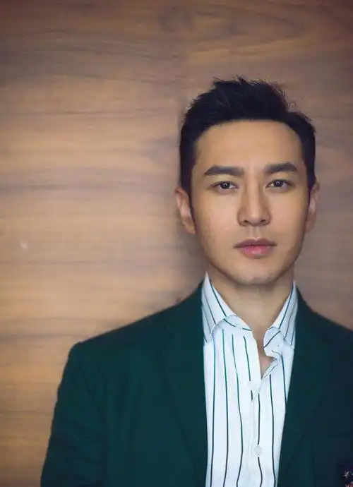 霸道总裁黄晓明帅气写真