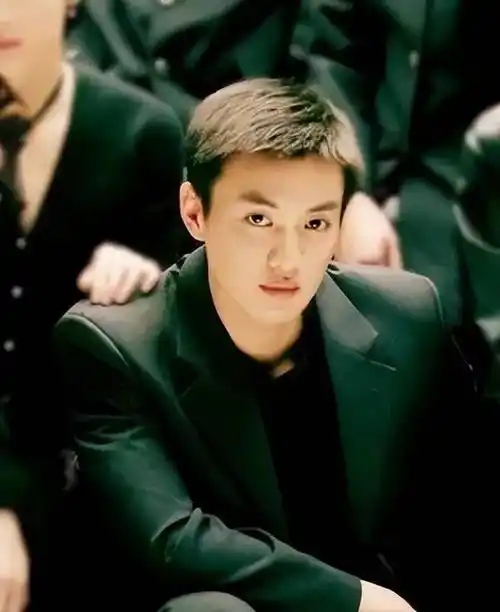 童蕾:情断周一围,嫁得富豪变"负豪",42岁替夫还债独自带孩子_口音