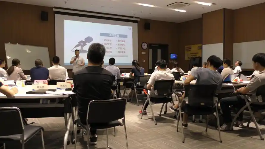 王坤:职场上的哪些场景会用到演讲技能?