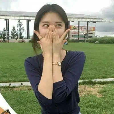 伤感的姐妹头像qq一对两张 害怕最熟悉的人说话突然变了口气,女生头像