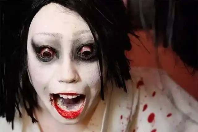 日本恐怖始祖用35年的时间做鬼年收入超千万