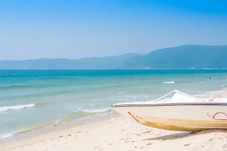 三亚,一个浪漫又具有热带海滨风景特色的国际旅游城市