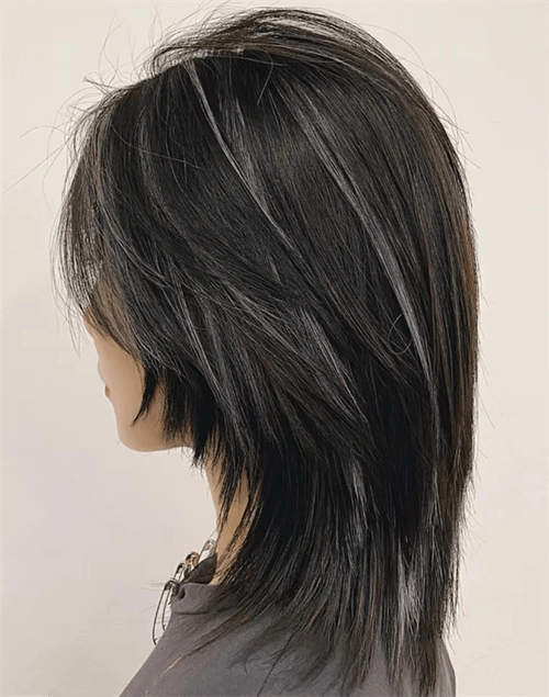 超火短发线条染造型,非常酷炫个性,吸睛力百分百