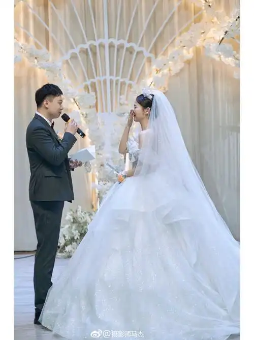 汉川婚礼跟拍想必是嫁给了爱情