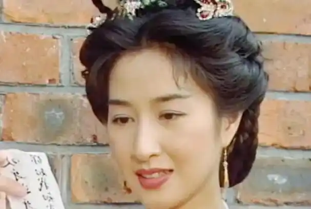 有一种"博弈"叫张家辉和关咏荷,结婚17年,因果循环终于应验了