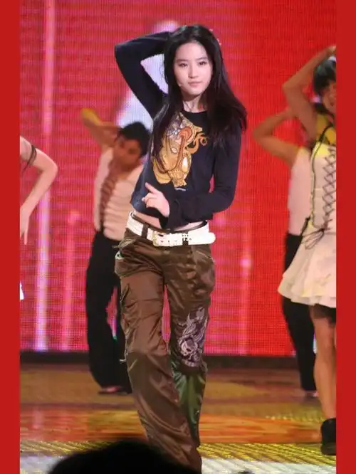 刘亦菲生图2006来看宝贝跳舞呀